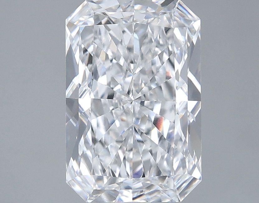 2.50 ct. radiant Lab Grown Diamond front image
