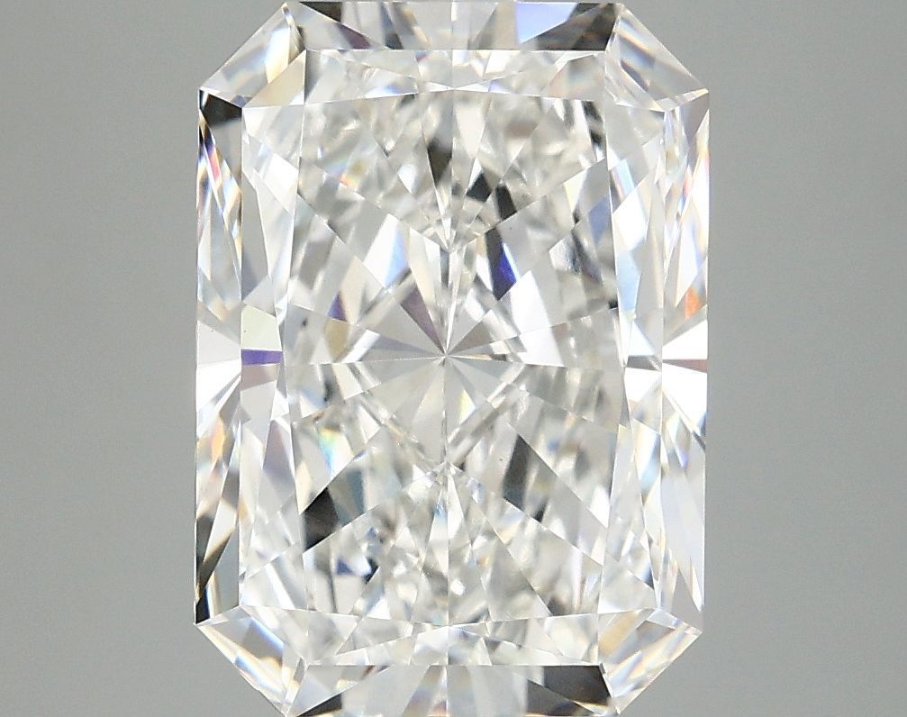 4.54 ct. radiant Lab Grown Diamond front image