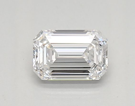 0.39 ct lab-grown Emerald Diamond