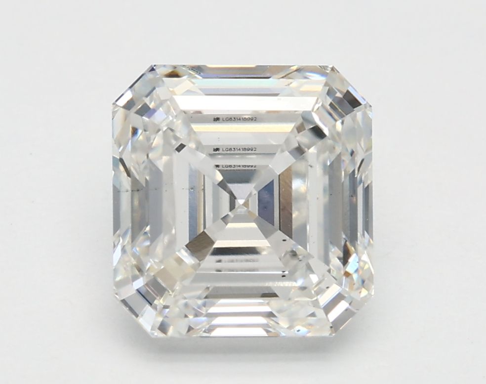 2.02 ct lab-grown Square emerald Diamond