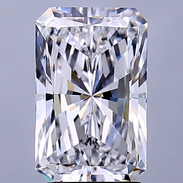 2.57 ct. radiant Lab Grown Diamond front image