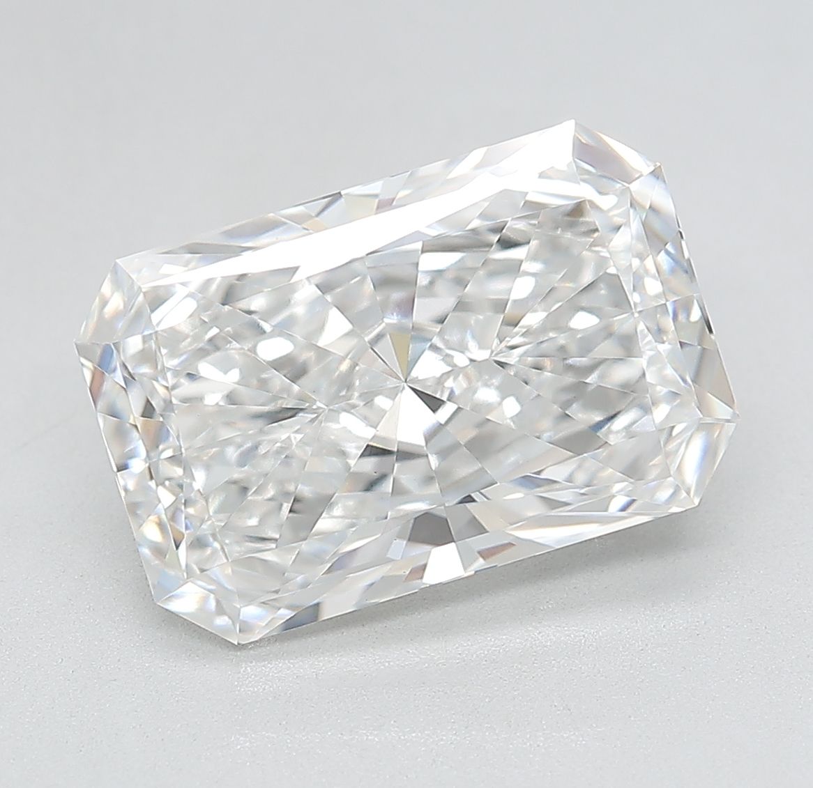 5.13 ct. radiant Lab Grown Diamond front image
