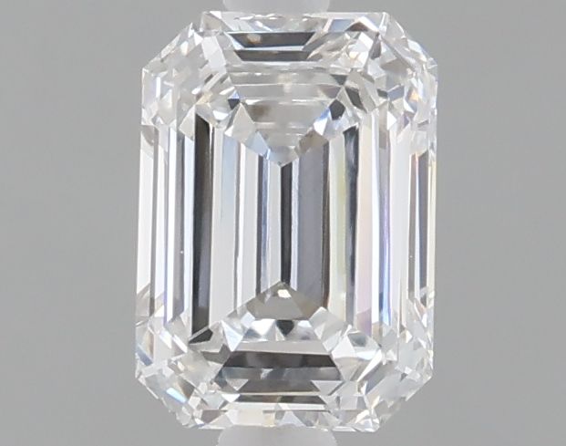 1.07 ct. emerald Lab Grown Diamond front image