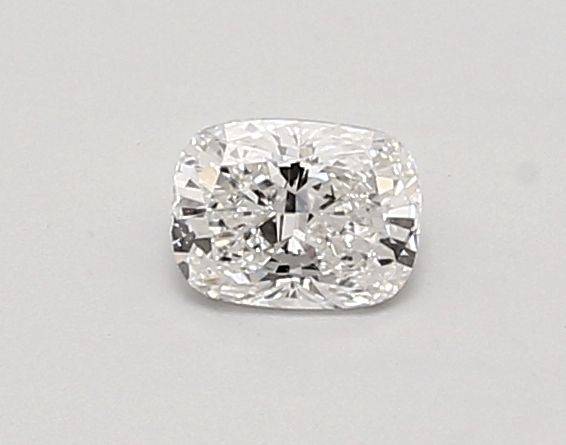 0.38 ct lab-grown Cushion modified Diamond