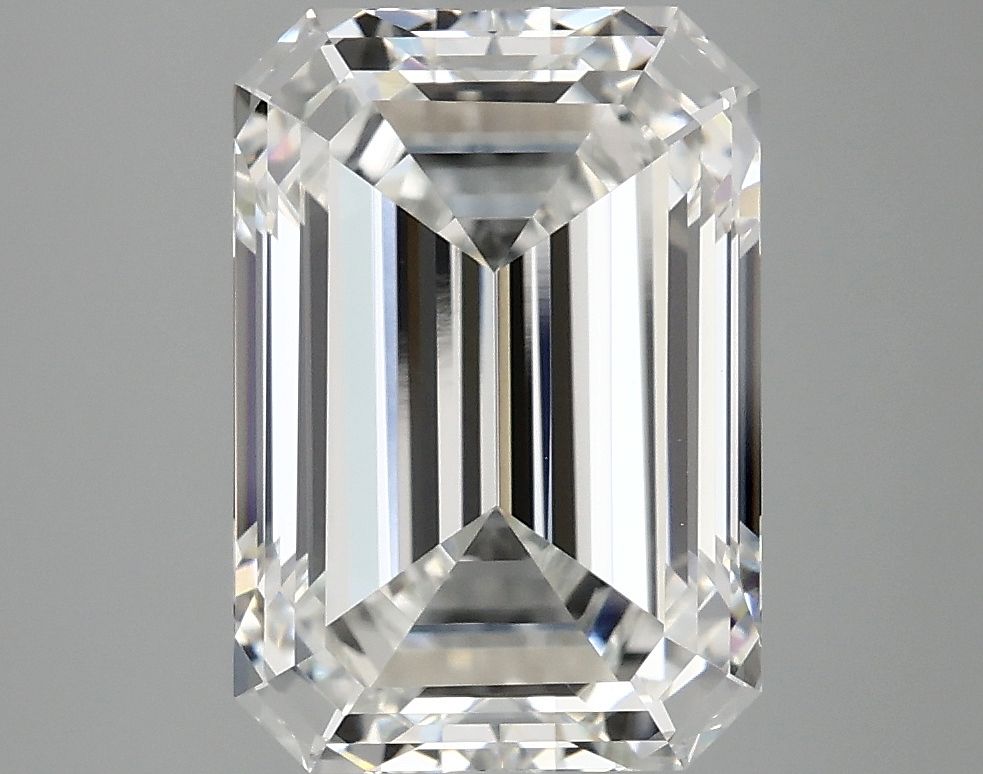 4.08 ct. emerald Lab Grown Diamond front image