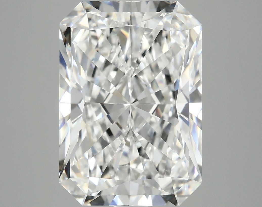 4.92 ct. radiant Lab Grown Diamond front image