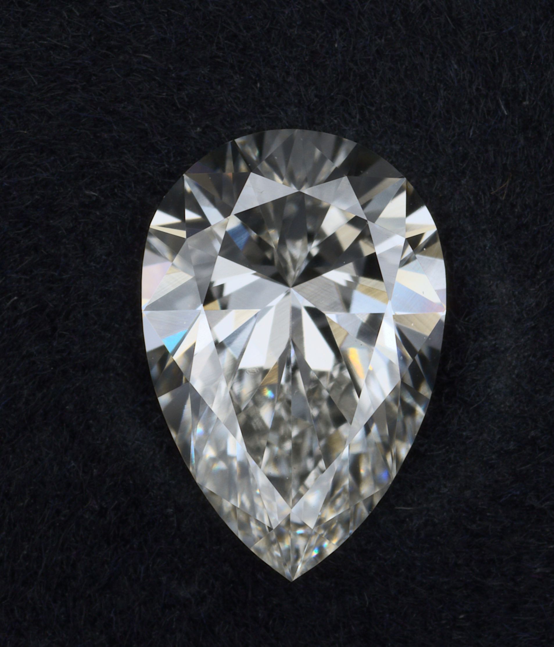 0.86 ct. pear Lab Grown Diamond front image