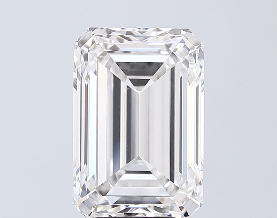 5.01 ct. emerald Lab Grown Diamond front image