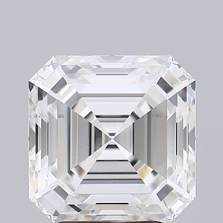 3.8 ct lab-grown Square emerald Diamond