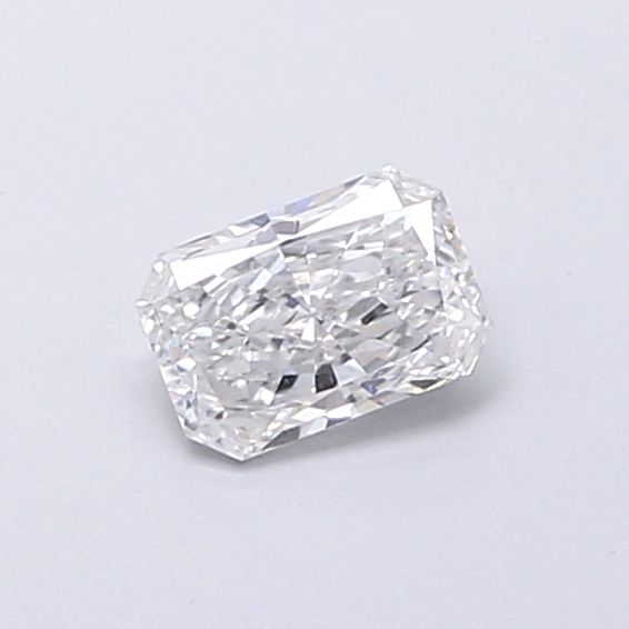 0.32 ct lab-grown Radiant Diamond