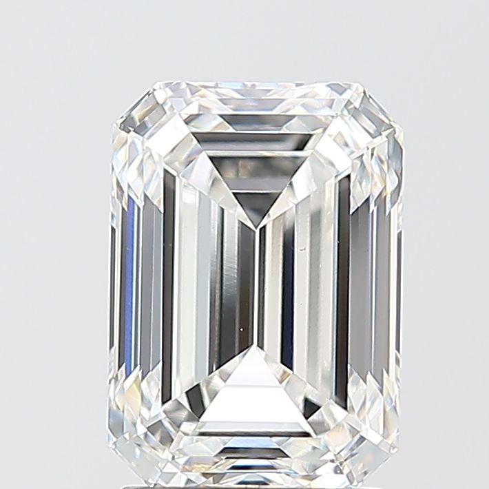 2.61 ct Emerald diamond