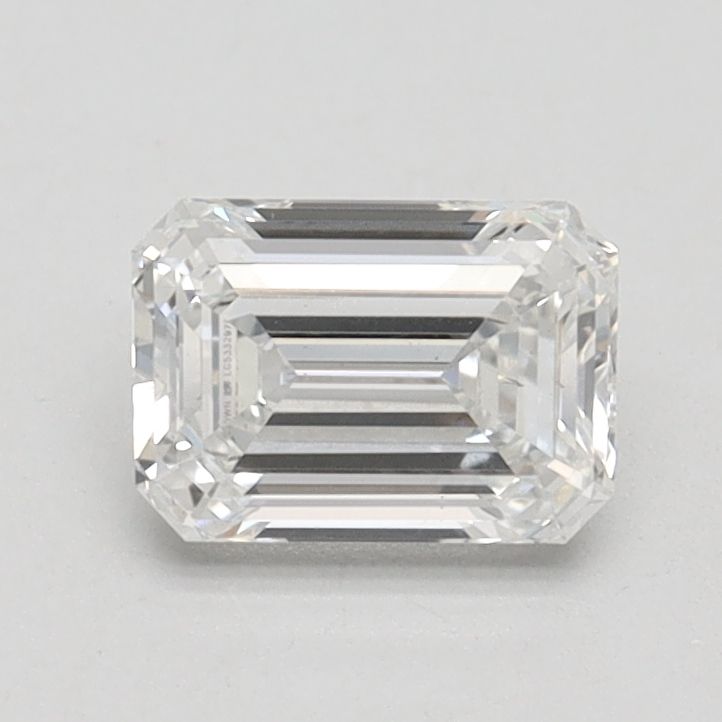 0.90 ct Emerald diamond
