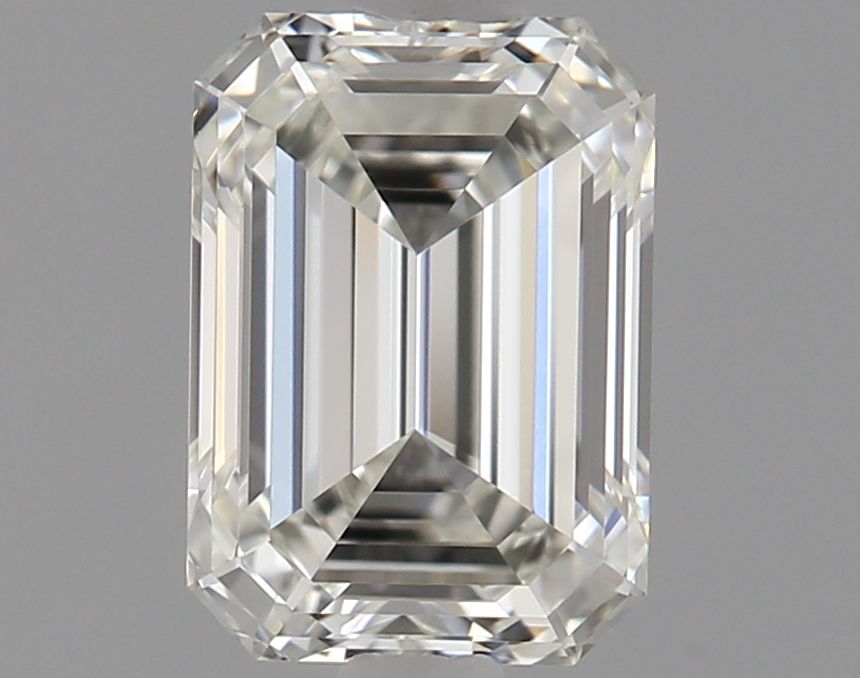 0.90 ct Emerald diamond