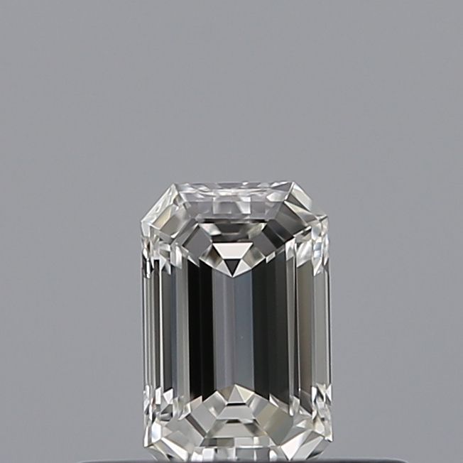 0.27 ct Emerald diamond