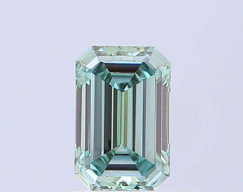 0.92 ct. emerald Lab Grown Diamond front image