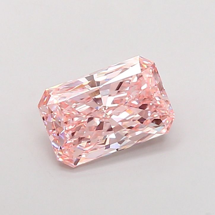 3.02 ct Radiant diamond