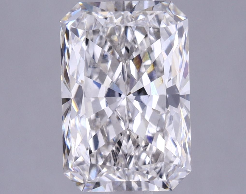 1.68 ct Radiant diamond