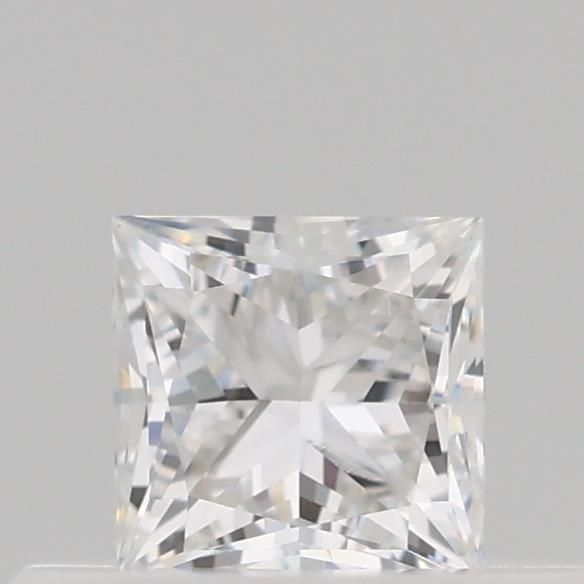 0.28 ct lab-grown Princess Diamond
