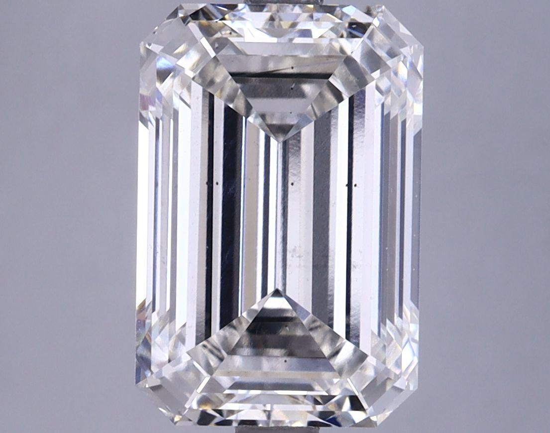 4.59 ct. emerald Lab Grown Diamond front image