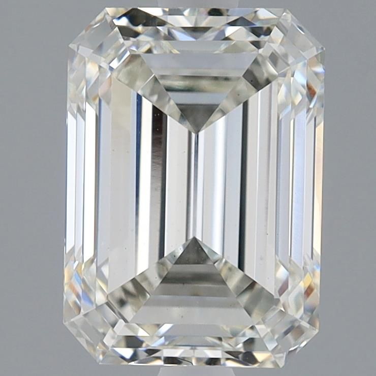 3.10 ct Emerald diamond