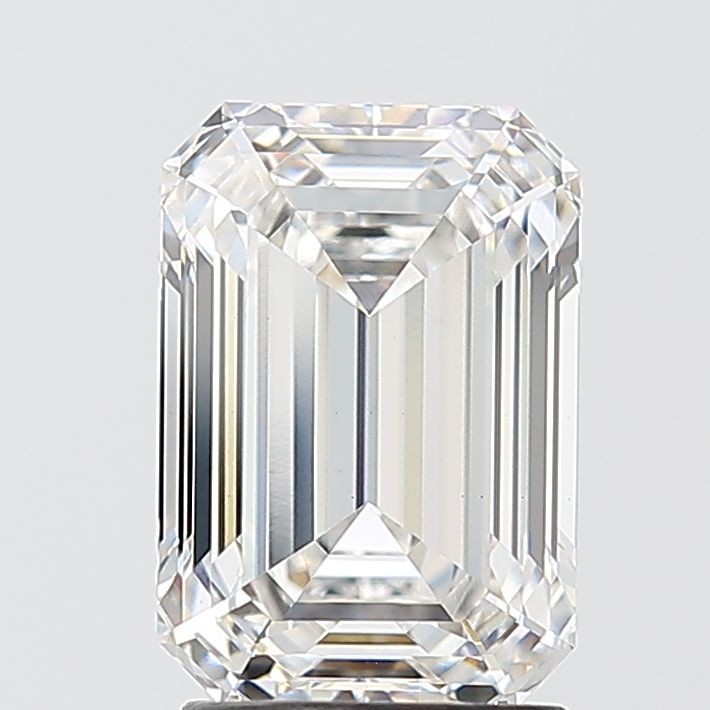 2.55 ct Emerald diamond