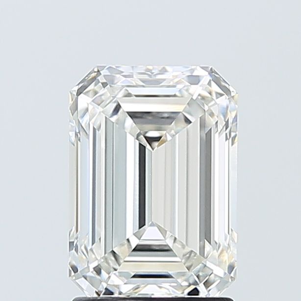 2.06 ct Emerald diamond