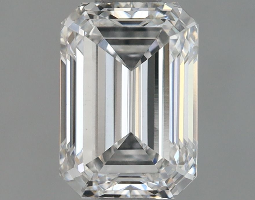 0.96 ct. emerald Lab Grown Diamond front image