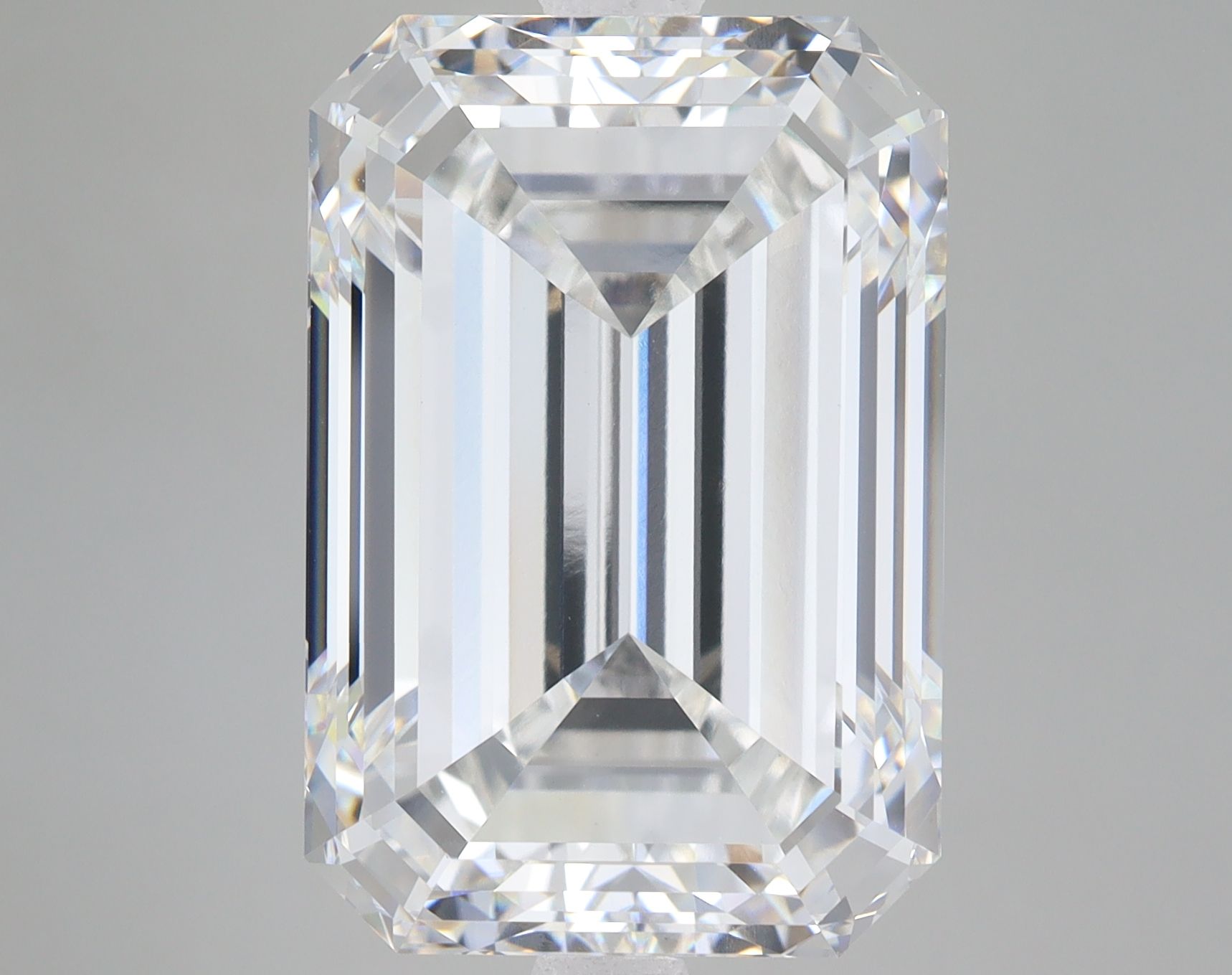 17.88 ct. emerald Lab Grown Diamond front image