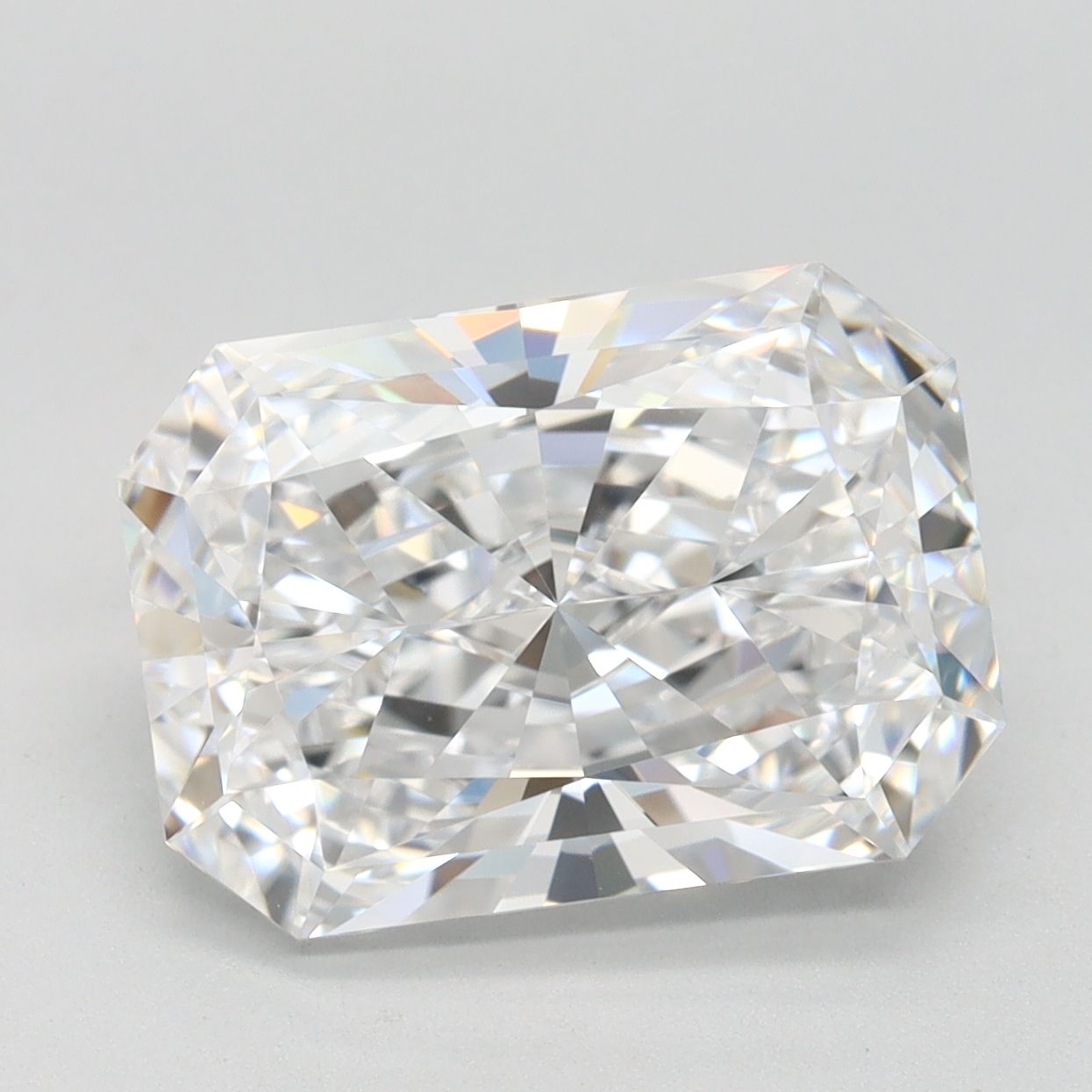 4.09 ct. radiant Lab Grown Diamond front image