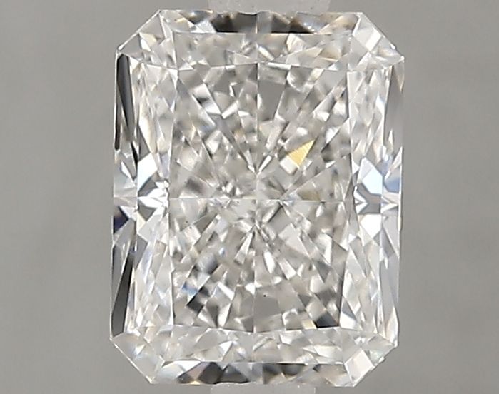 1.39 ct Radiant diamond