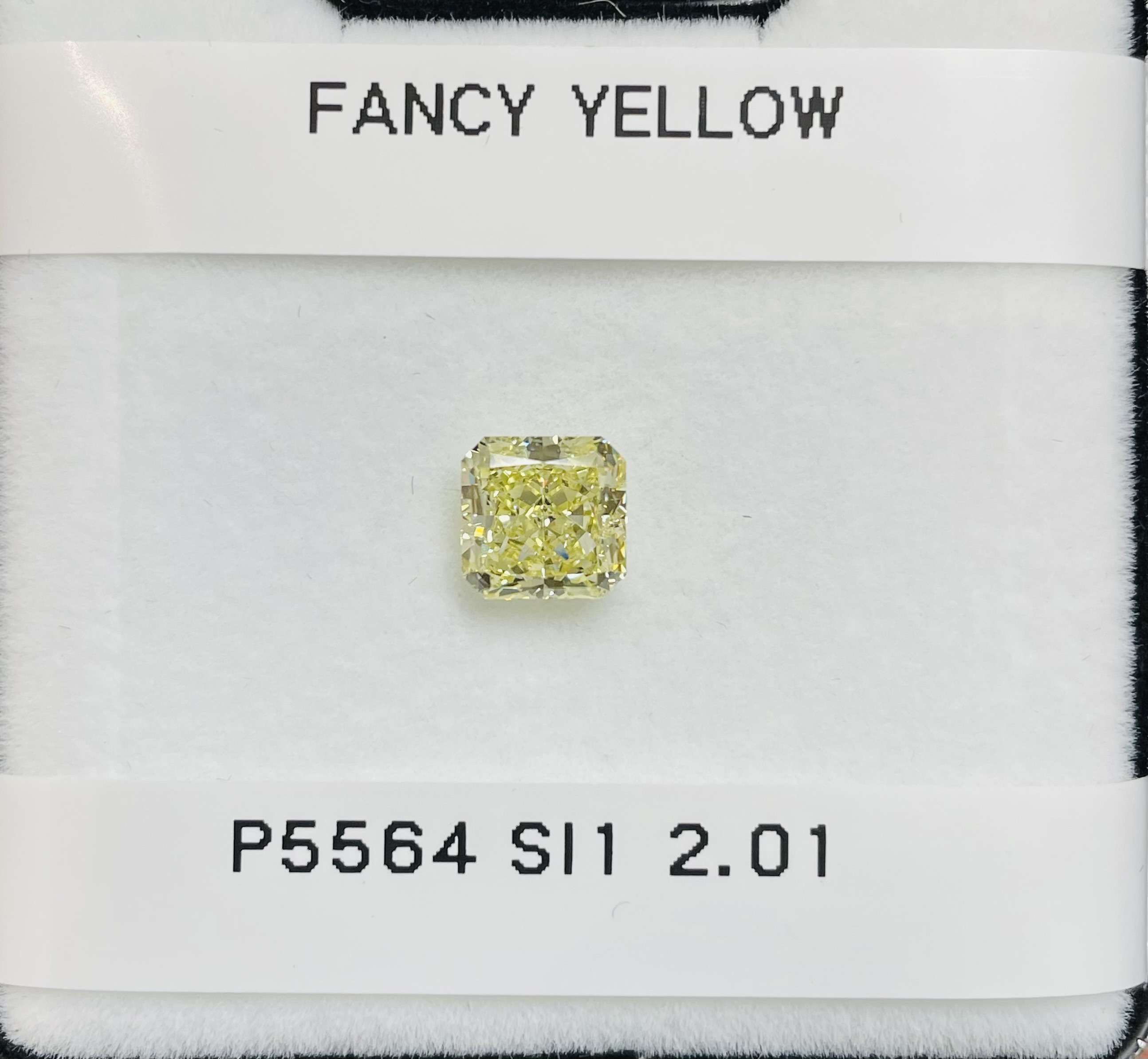2.01 ct Square radiant Diamond