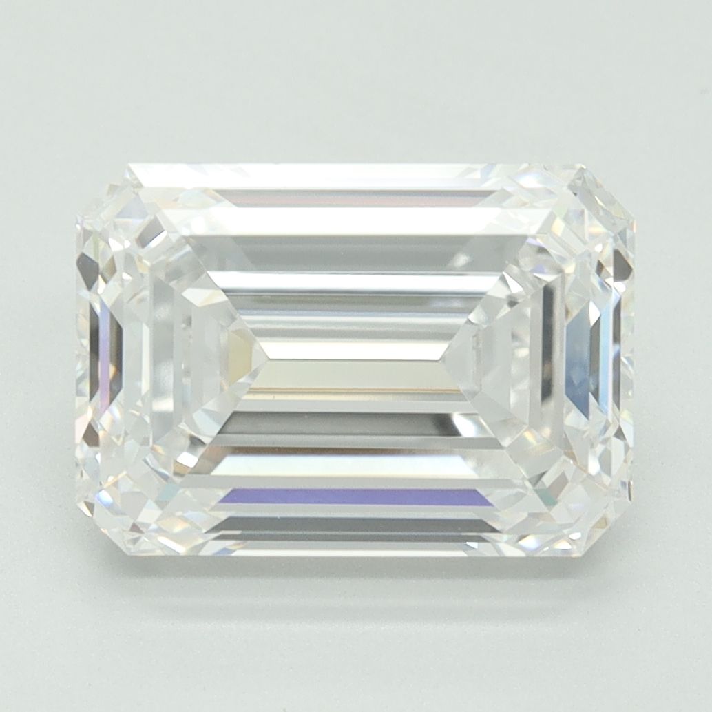4.50 ct. emerald Lab Grown Diamond front image