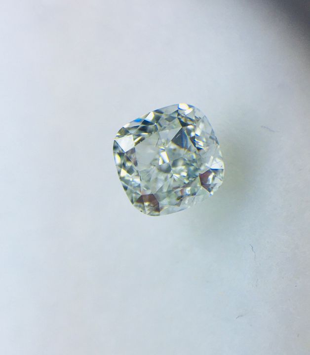 Diament 0.9 ct Very Light Green/VS2