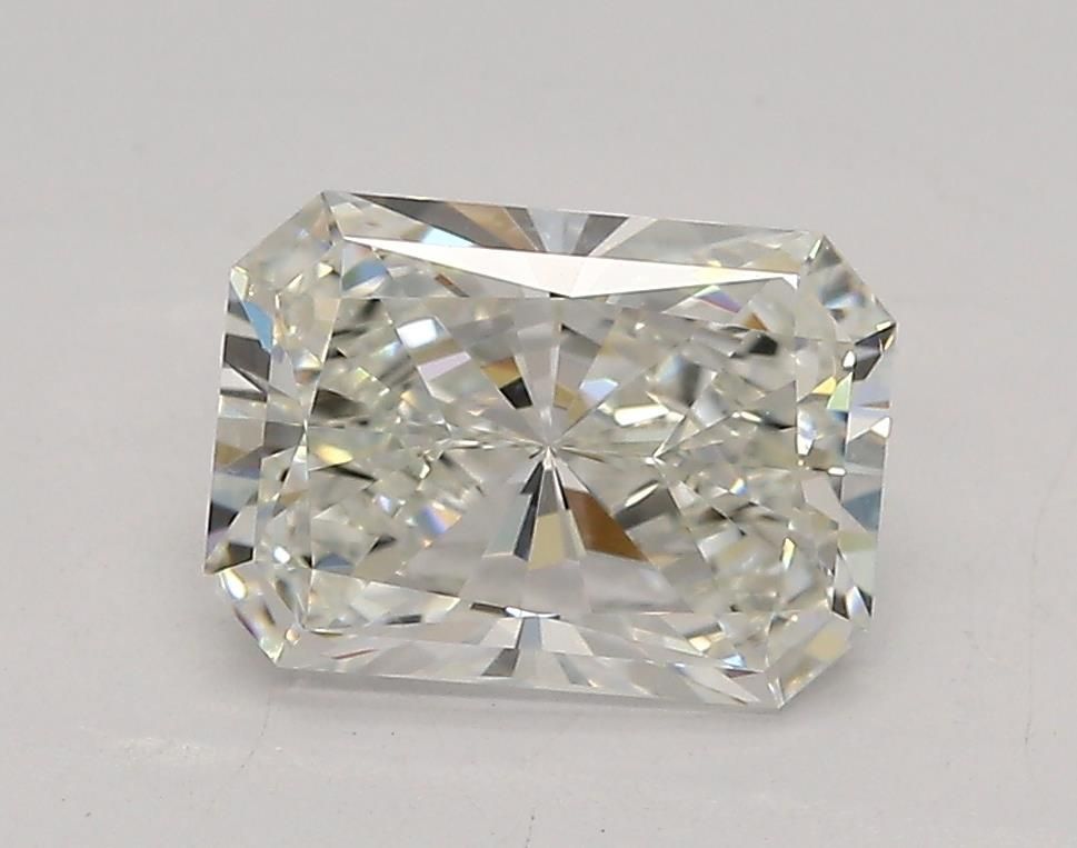 1.54 ct Radiant diamond