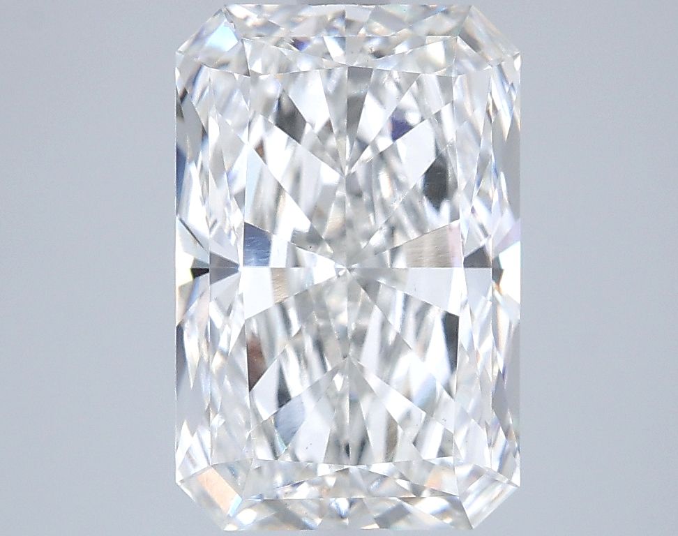 3.91 ct Radiant diamond