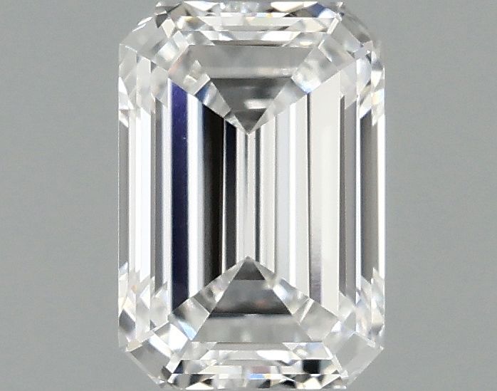 1.05 ct. emerald Lab Grown Diamond front image