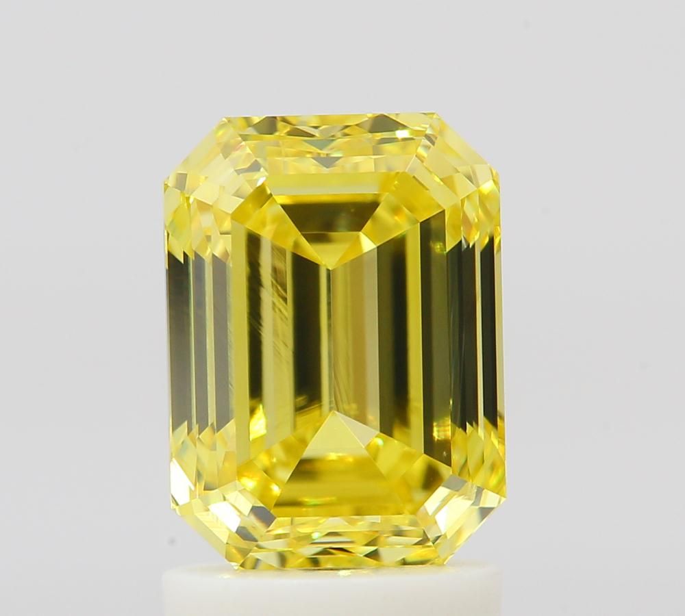 2.00 ct Emerald diamond