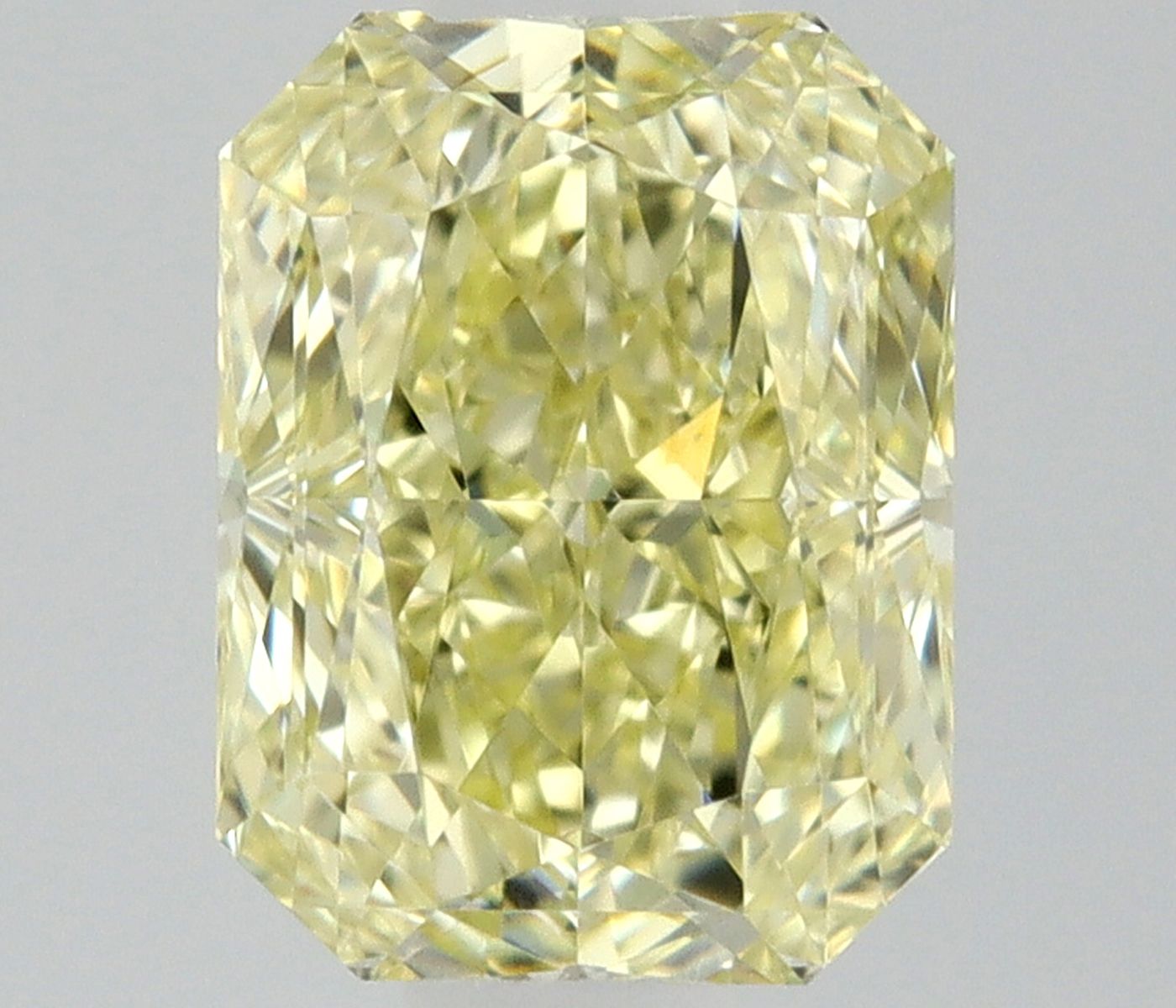 0.50 ct Radiant diamond