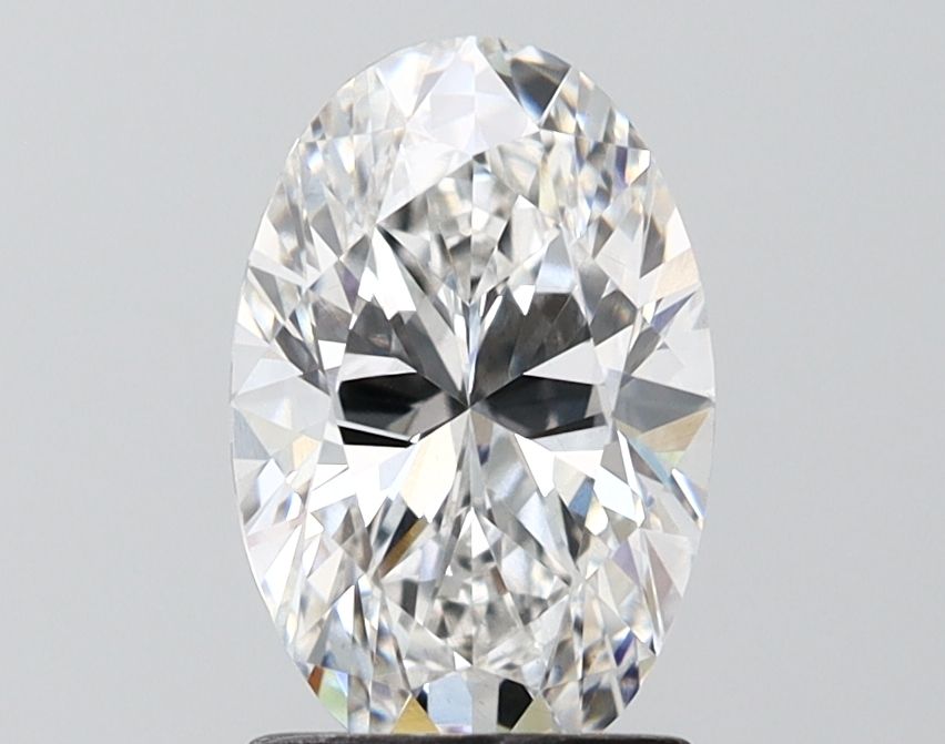1.77 ct. oval Lab Grown Diamond front image