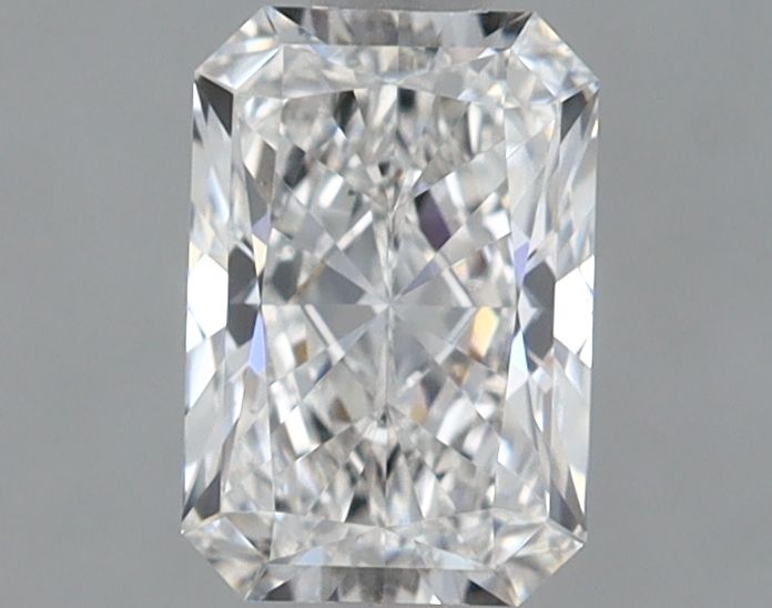 1.05 ct lab-grown Radiant Diamond