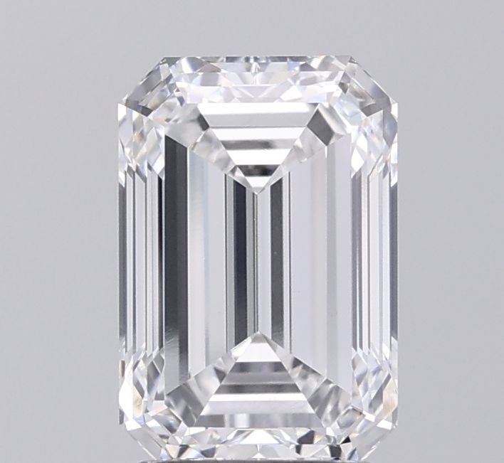 2.50 ct. emerald Lab Grown Diamond front image