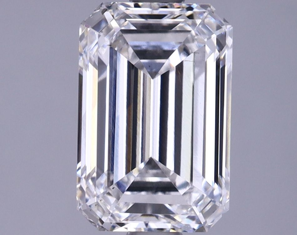 1.92 ct. emerald Lab Grown Diamond front image