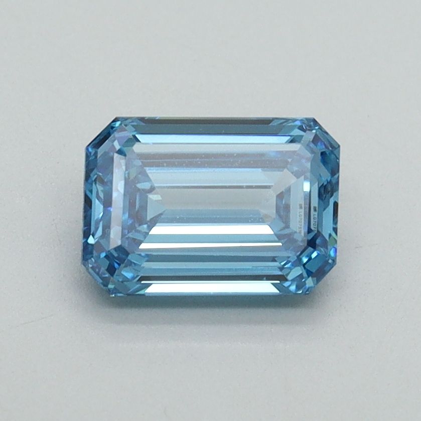 1.00 ct. emerald Lab Grown Diamond front image