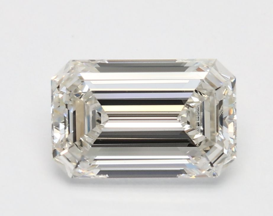 1.33 ct. emerald Lab Grown Diamond front image
