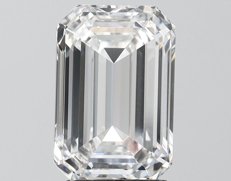 3.06 ct. emerald Lab Grown Diamond front image