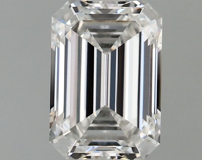 1.10 ct. emerald Lab Grown Diamond front image