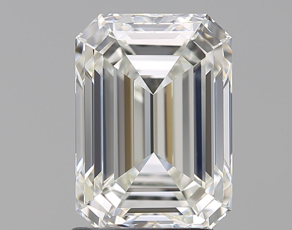 2.50 ct Emerald diamond