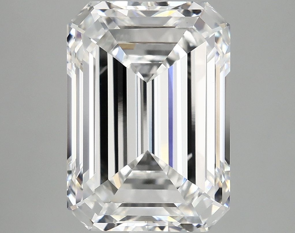 5.00 ct. emerald Lab Grown Diamond front image