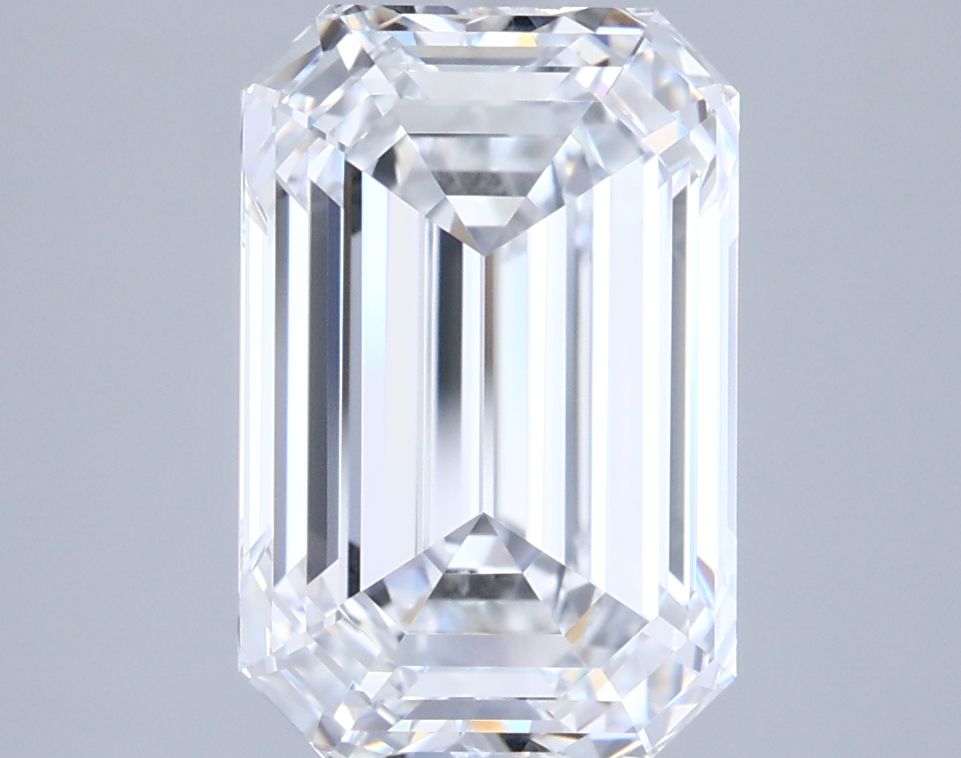 3.23 ct. emerald Lab Grown Diamond front image