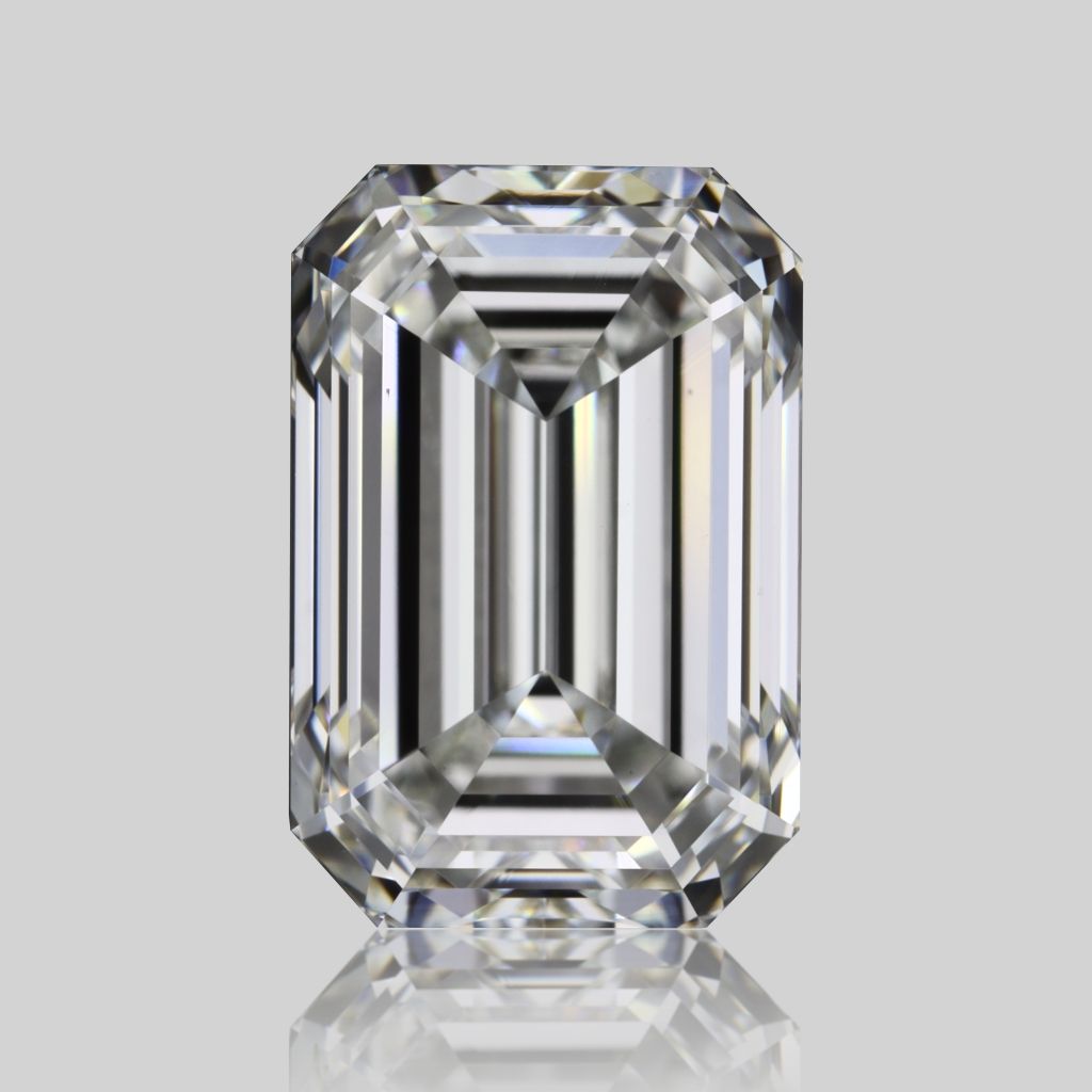 2.51 ct Emerald diamond